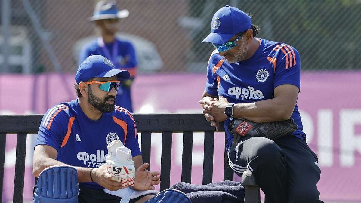 'Rohit Sharma Is Too Good To Feel Pressure': Sitanshu Kotak Backs India Captain, Says A Different Rohit Could Emerge At Lord's ODI Decider