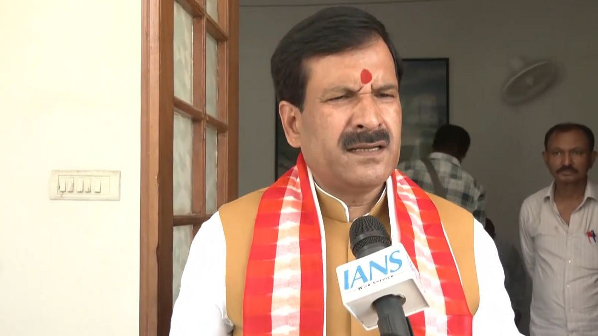 'No Respect For Loyal Workers': Mrityunjay Tiwari Quits All Party Posts, Triggers Fresh Crisis For Tejashwi Yadav-Led RJD | Video