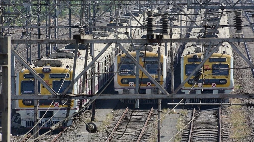 Train Services On Ulhasnagar–Ambivli Section Disrupted For 40 Minutes Due To Track Circuit Fault
