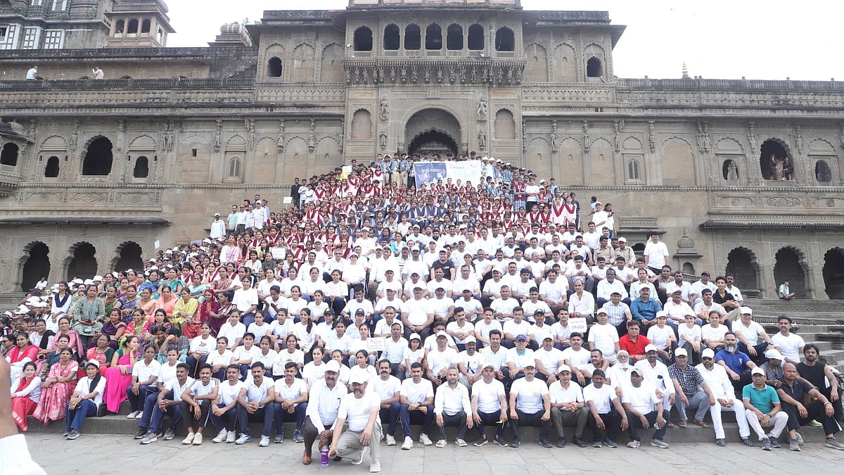 Over 2,000 Join Khargone Police’s Anti-Drug Marathon In Maheshwar