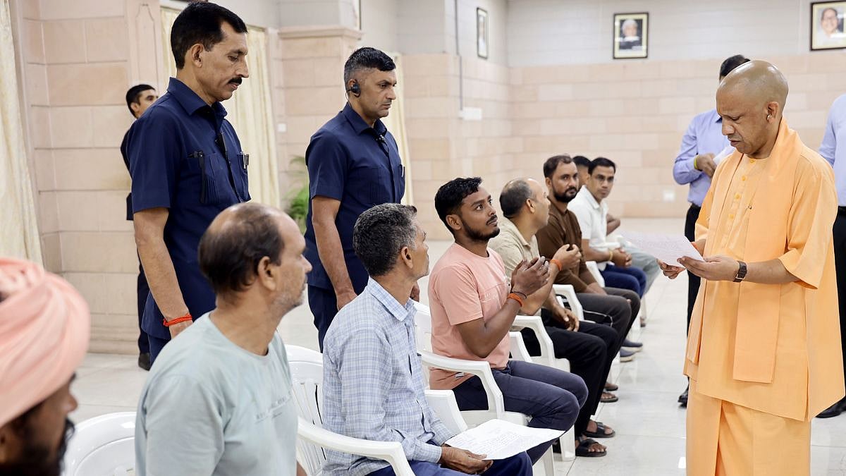 CM Yogi Takes Strict View Of Delays In Revenue & Police-Related Matters During Janata Darshan