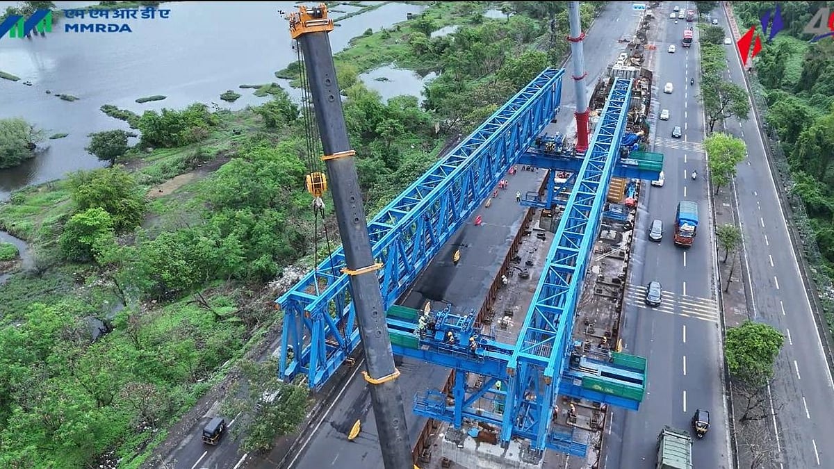MMRDA Erects 160-Tonne Trusses On Eastern Express Highway For 13.9-Km Elevated Freeway Extension