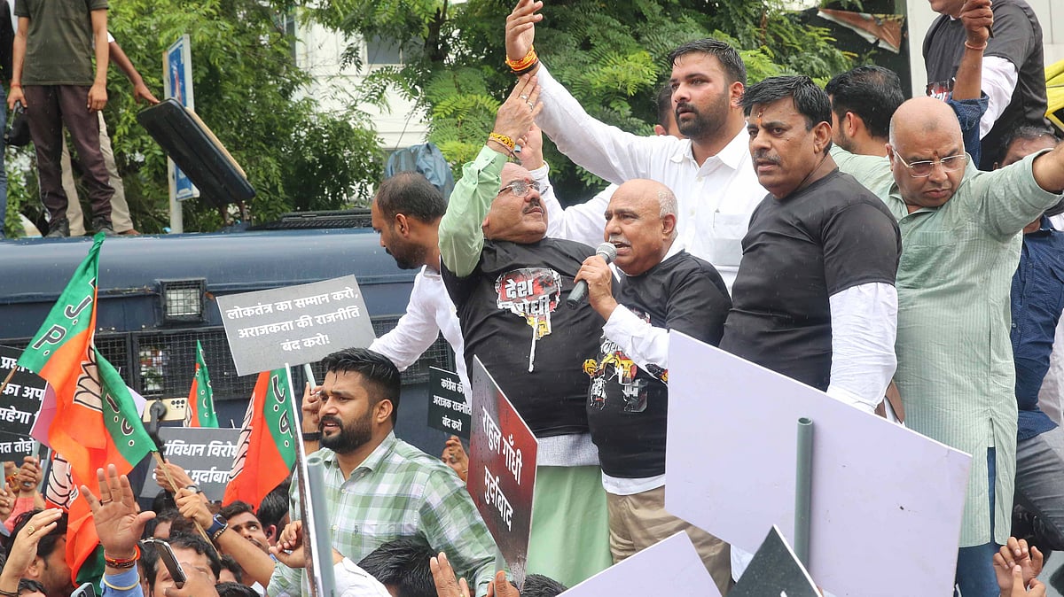 Hemant Khandelwal Throws Down The Gauntlet Before Congress