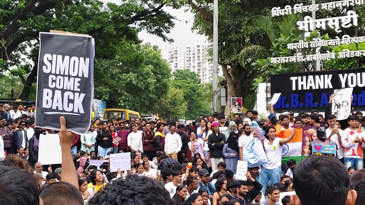 WATCH: 'Simon Come Back' At Pune Protest? The Viral Placard And The History Behind It