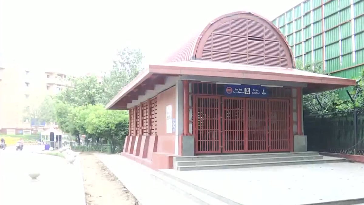 Delhi Metro Closes 16 Key Stations, Including Rajiv Chowk, Central Secretariat & Mandi House, Amid Security Alert Over CJP Protest At Jantar Mantar | Video
