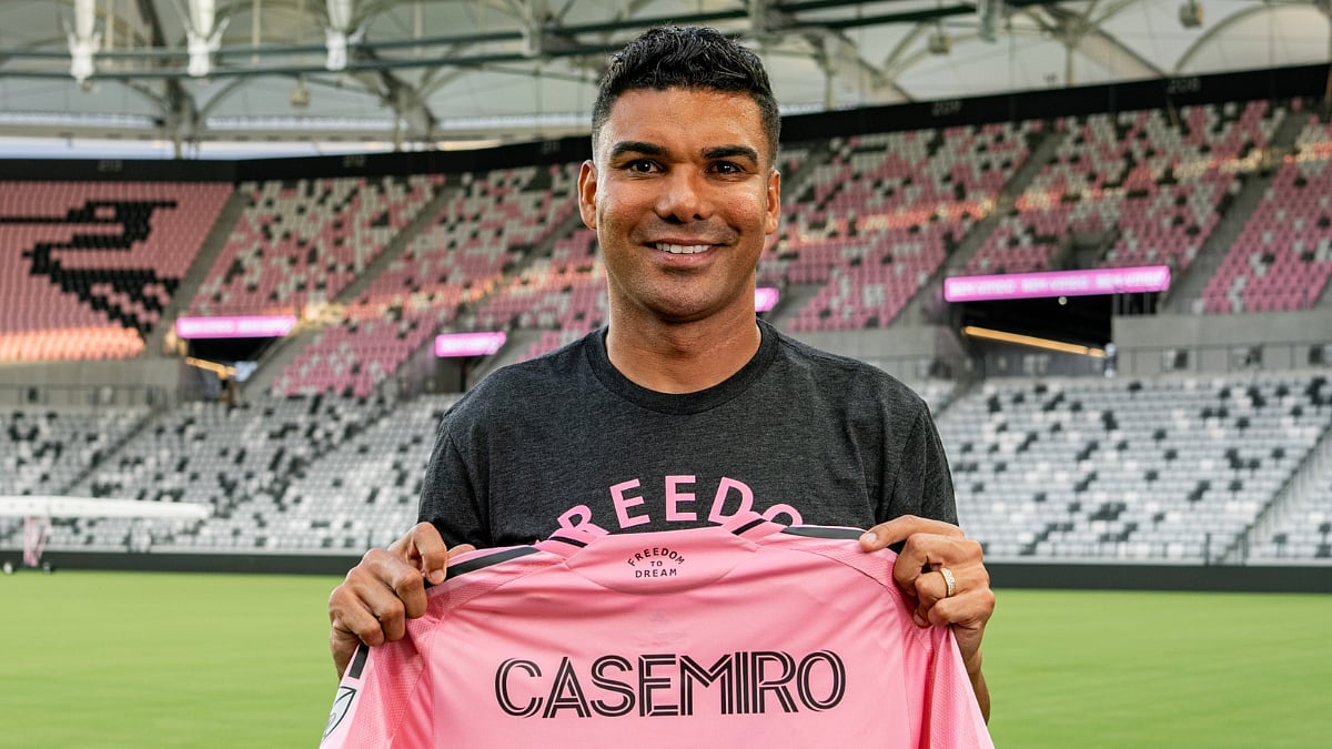 Brazil Star Casemiro Joins Inter Miami After Manchester United Exit; MLS Launches Investigation Into Transfer Over Discovery Rights | Video