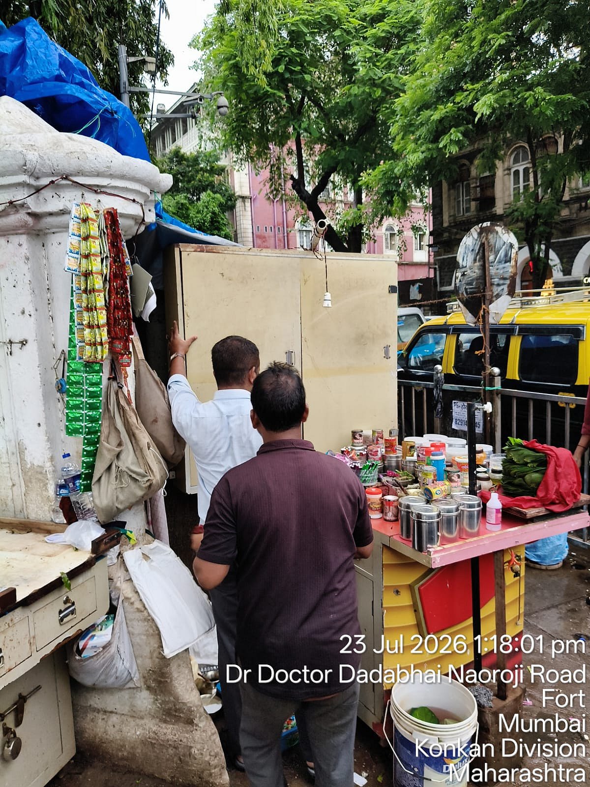 Action taken by BMC's A ward against 'pan bidi' shops outside CSMT on Thursday