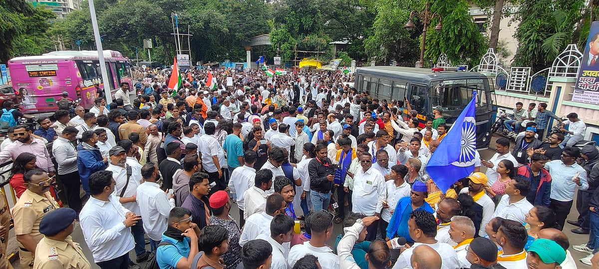 WATCH: Thousands Join VBA Protest March In Pune; Traffic Hit As Maharashtra Bandh Call Echoes Across...