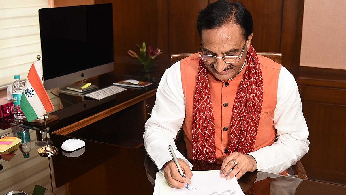 Ramesh Pokhriyal taking charge as the Union Minister for Human Resource Development (now Education), in New Delhi on 31 May 2019.