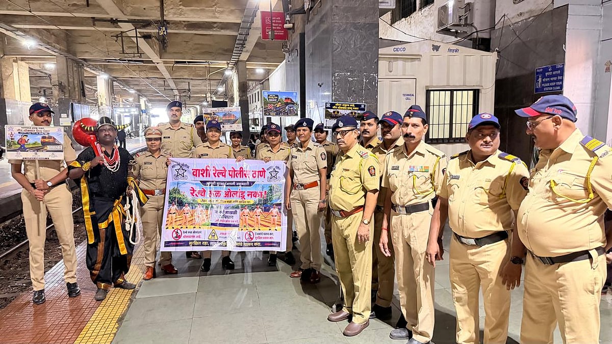 Vashi GRP Deploys 'Yamraj' To Warn Commuters Against Railway Track Trespassing