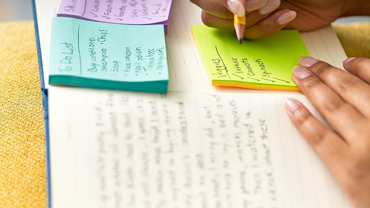Why The Reverse To-Do List Is The Productivity Hack You Need