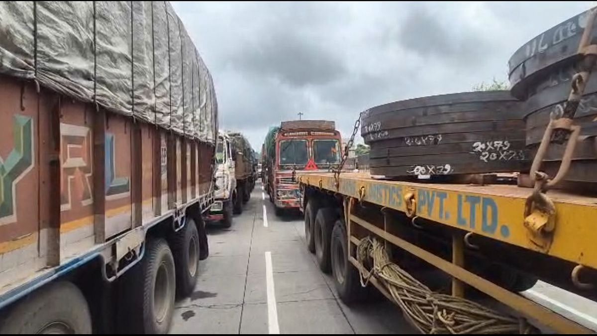 Mumbai-Ahmedabad Highway Choked As Daman Ganga Flooding Strands Thousands For Over 13 Hours