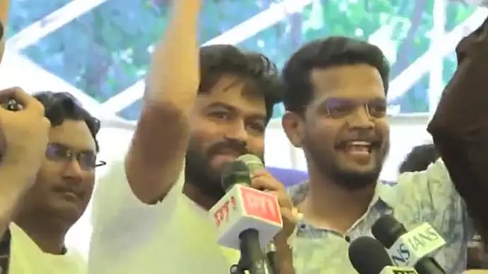 VIDEO Shows Exact Moment Abhijeet Dipke, CJP Supporters And Protesters Celebrate Dharmendra Pradhan's Resignation At Jantar Mantar