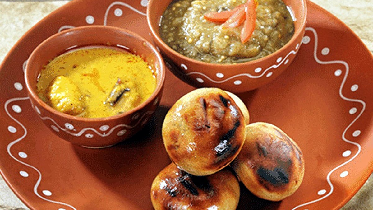 Tome And Plume: Litti Ka Crunch, Chokha Ka Spice With Bhopali Wits Sabse Nice