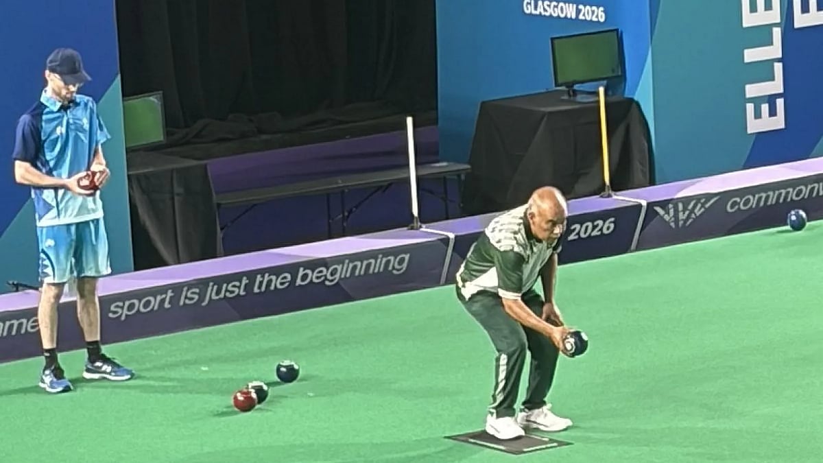 Meet Pakistani Lawn Bowl Player Who Also Runs A Popular Restaurant In Scotland; Welcomes His Opponents To Have 'Rogan Josh'