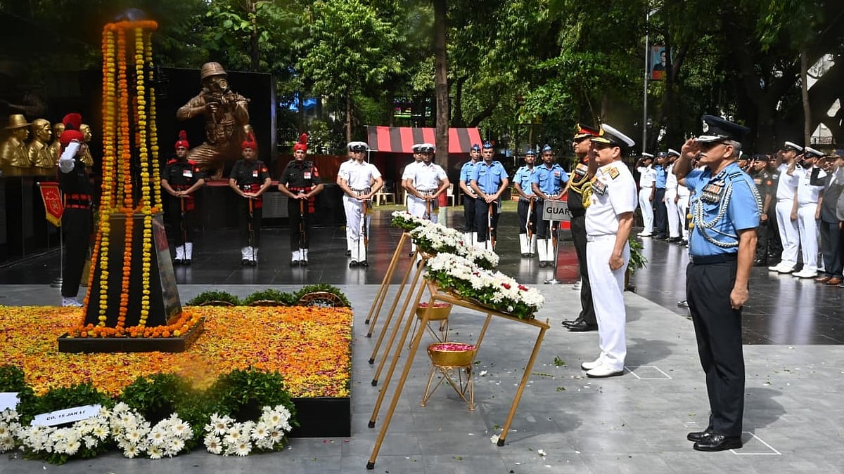 Mumbai Pays Tribute To Kargil Heroes On 27th Kargil Vijay Diwas At Colaba Military Station