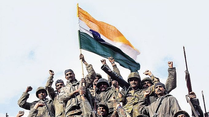 Kargil Vijay Diwas 2026: Virender Sehwag, Kedar Jadhav Pay Tribute To Indian Army Heroes