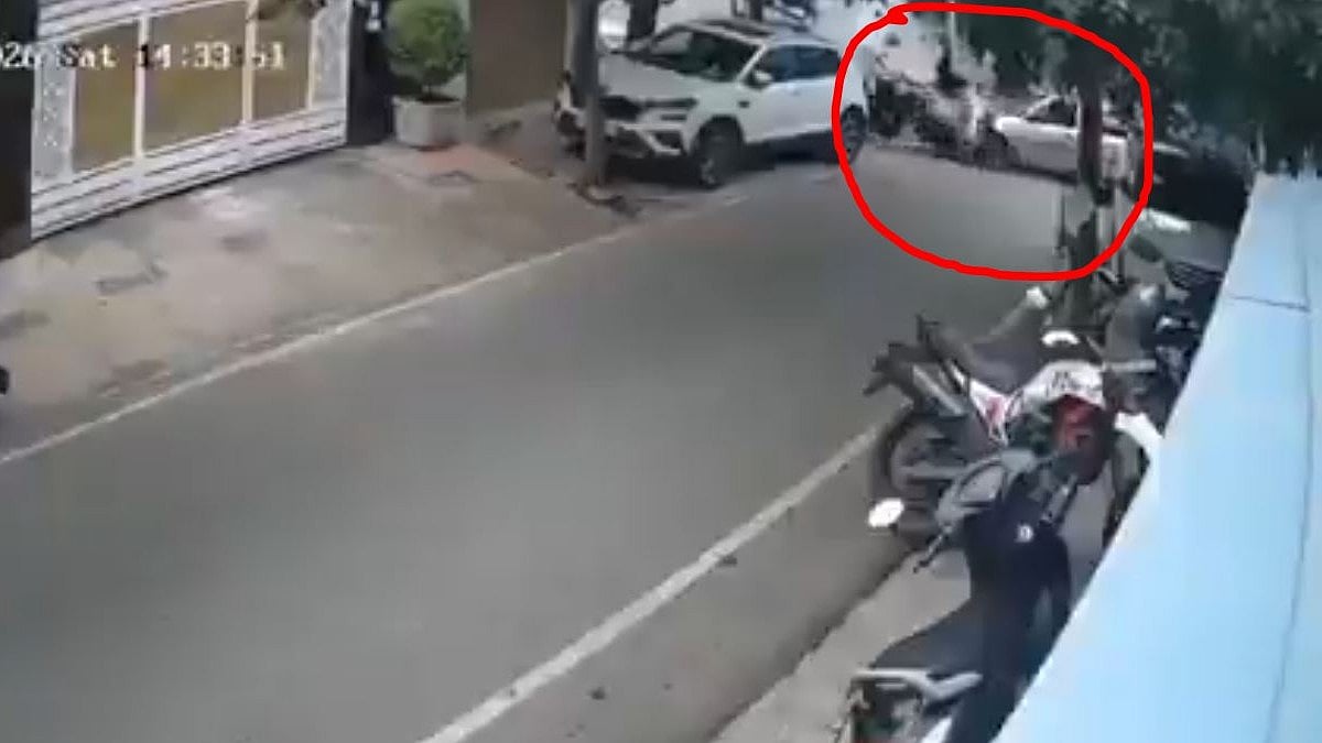 Bengaluru Hit-And-Run: Biker Injured After Speeding Hyundai Car Rams Two-Wheeler - VIDEO