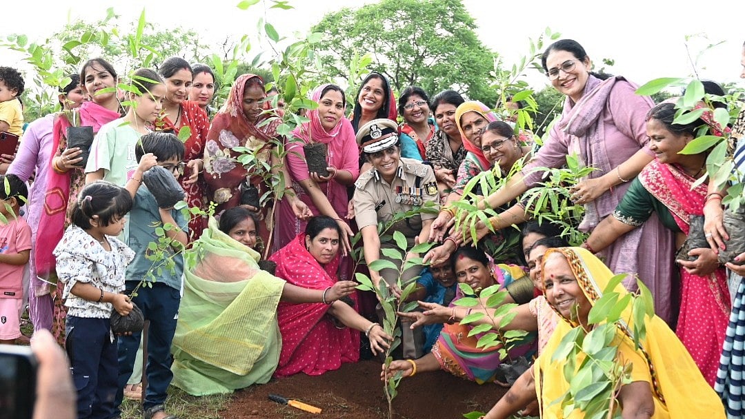 CRPF Marks 88th Raising Day In Neemuch With 8,888 Saplings, Women's Empowerment Drive