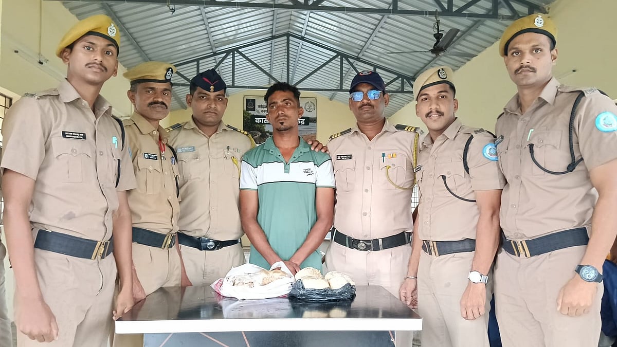 Alibag Police Seize Ambergris Worth ₹4 Crore, Detain Man During Coastal Patrol