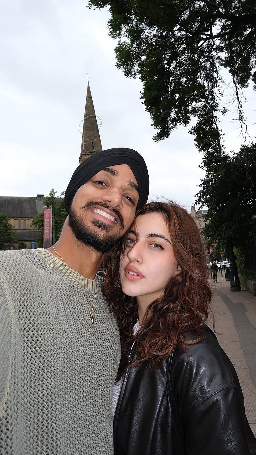 'Paaji Aap Ne Toh Perfect Yorker Dal Diya': Cricketer Arsheep Singh's GF Samreen Kaur Serves Timeless Fashion Goals