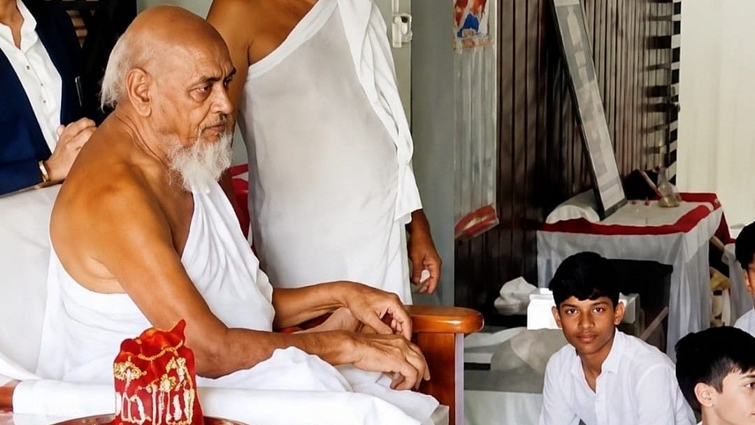 Chaturmas Mahotsav Begins At Kesari Vatika Under Acharya Nityasen Surishwarji In Indore