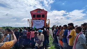 India operates first direct commercial container freight train to Nepal from Kolkata