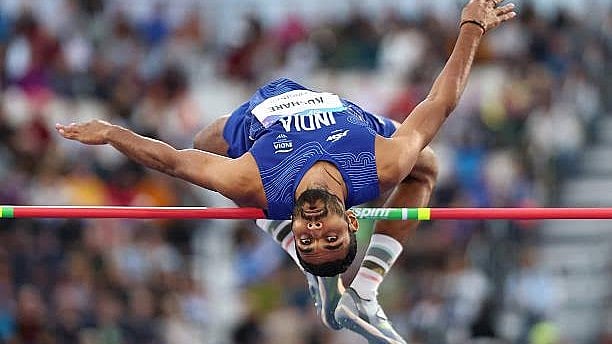 Nashik's Sarvesh Kushare Makes History With Commonwealth Silver
