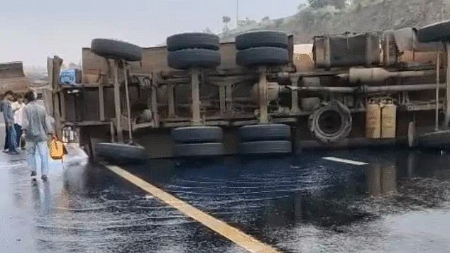 Diesel Tanker Overturns On Delhi-Mumbai Expressway, Villagers Rush To Collect Fuel
