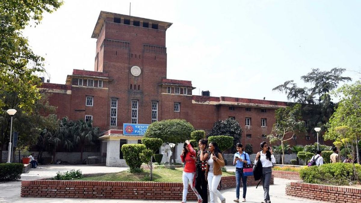 Delhi University's St Stephen's College Introduces Strict New Dress Code, Bans Shorts In Classrooms & Key Campus Areas