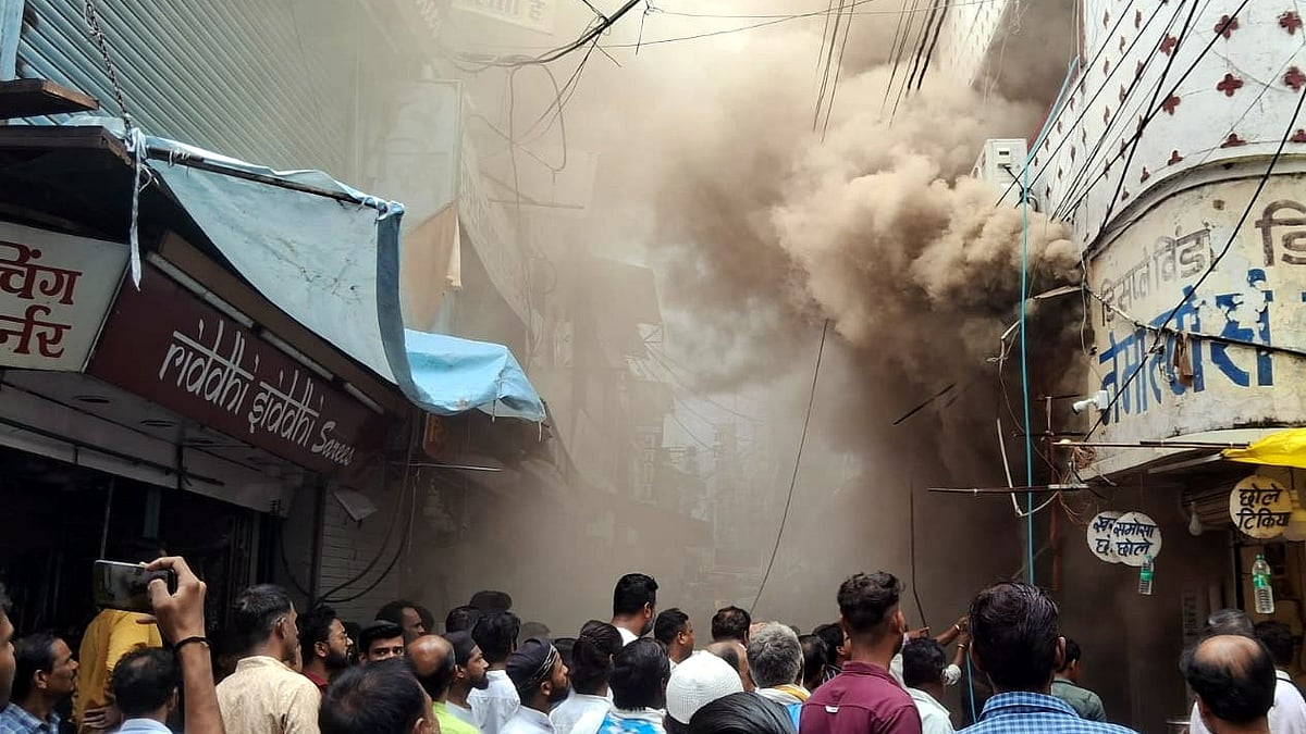 Massive Fire Guts Bhopal Bridal Studio; Encroachments Delay Fire Tenders By Nearly An Hour                         