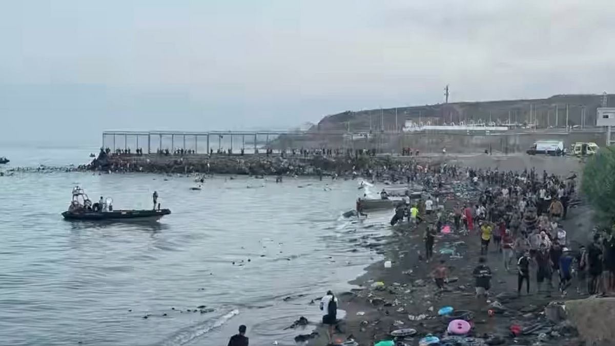 Spain's Ceuta Border Crisis: Thousands Of Migrants Cross From Morocco, Calls Grow For National Emergency & Army Deployment | Video