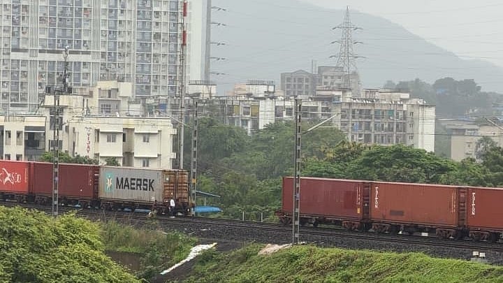 Container Train Uncouples On Western Freight Corridor; Services Restored In 12 Minutes Without Disruption