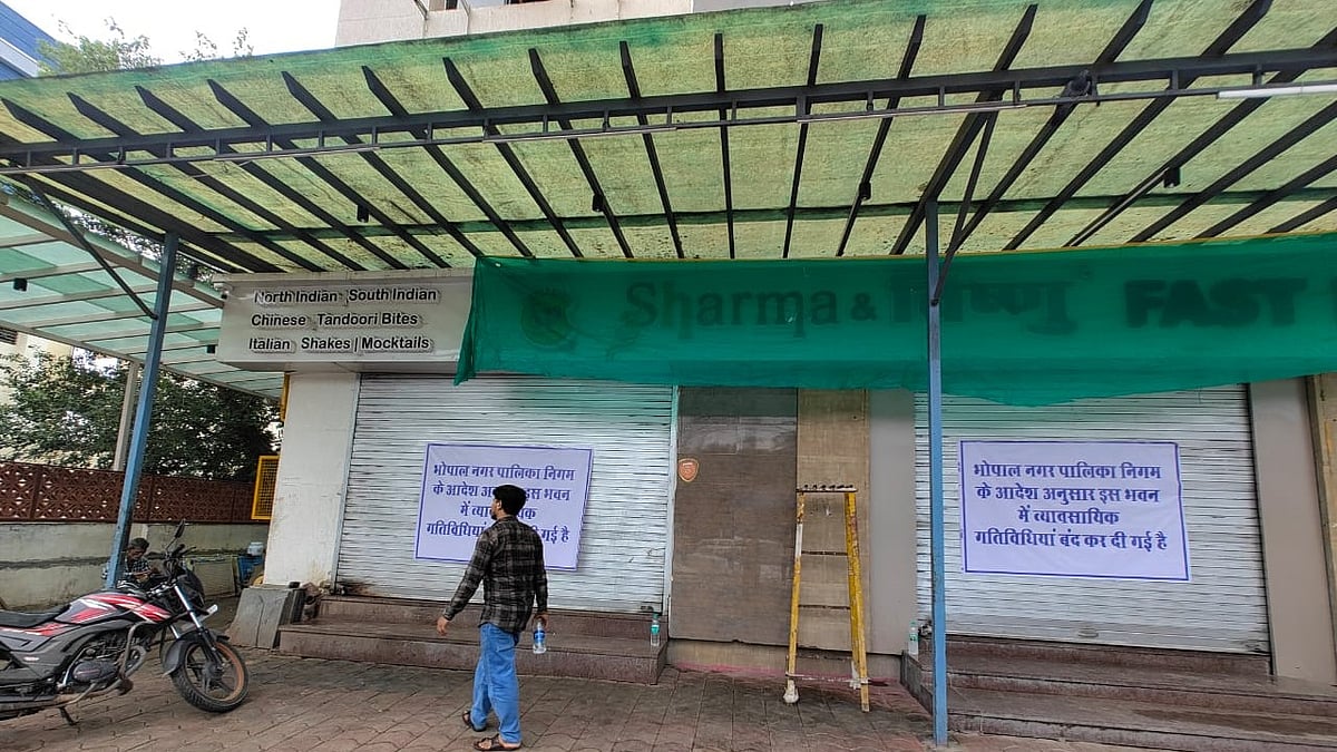 Bhopal Municipal Corporation Begins Sealing Drive Against Illegal Commercial Establishments In Residential Areas | VIDEO