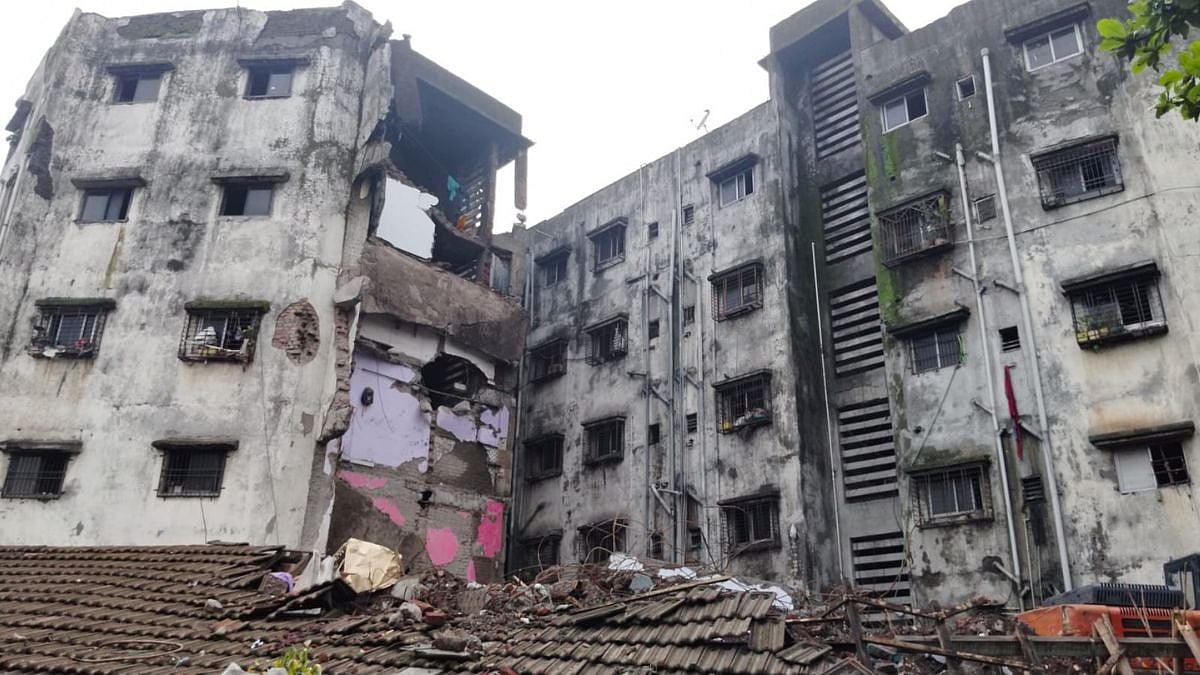 Bhiwandi Kohinoor Collapse: BNCMC Evacuates Remaining Wing, Demolition Scheduled Today; 98 Families Left Homeless As Probe Widens