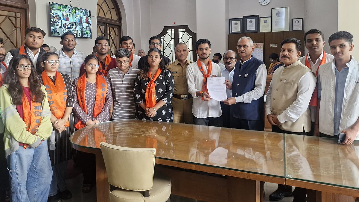 Pune: COEP Students Protest Fee Hike, Call For Rollback; University Promises Review