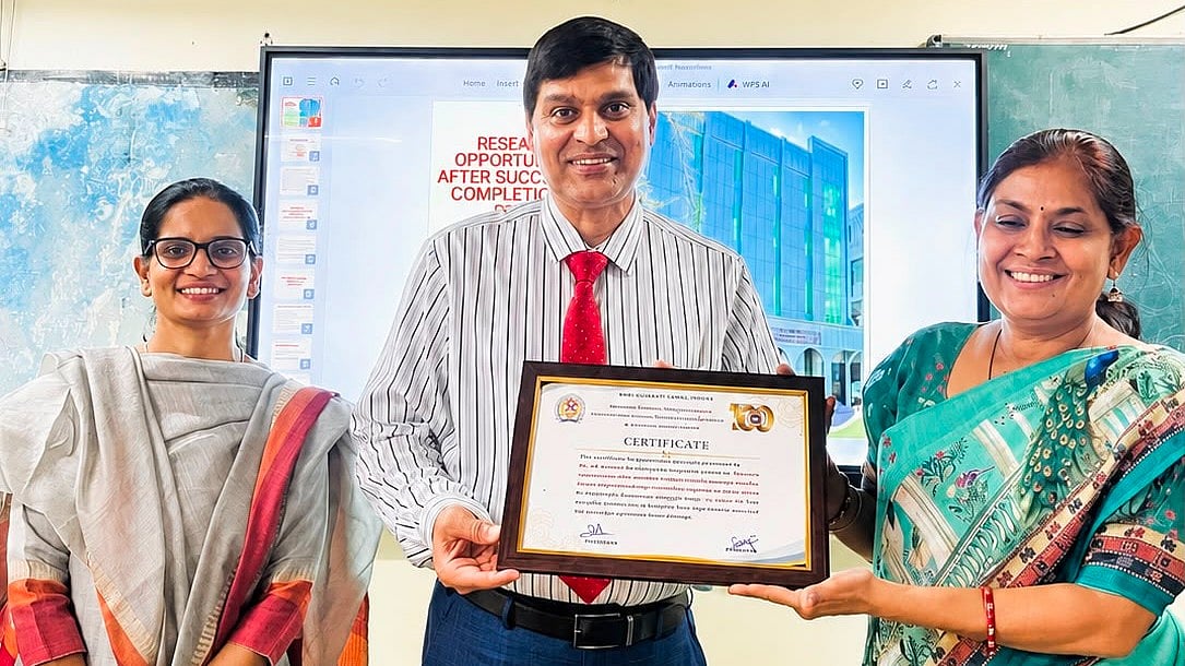 Indore BHMS Interns Explore Research Opportunities At SKRP Gujarati Homoeopathic College