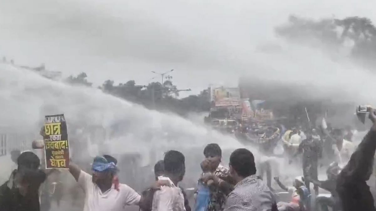 Bihar Students Resume Protest Over NEET Leak Cases, Police Use Water Cannons In Patna