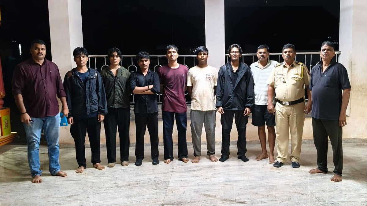 Navi Mumbai: 6 Trekkers Safely Rescued After Losing Their Way Near Kallegaon Hill In Panvel