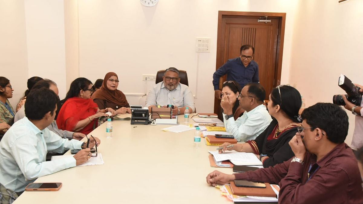 Maharashtra Government Assures Positive Consideration Of Junior Artists' Demands: Labour Minister Akash Fundkar