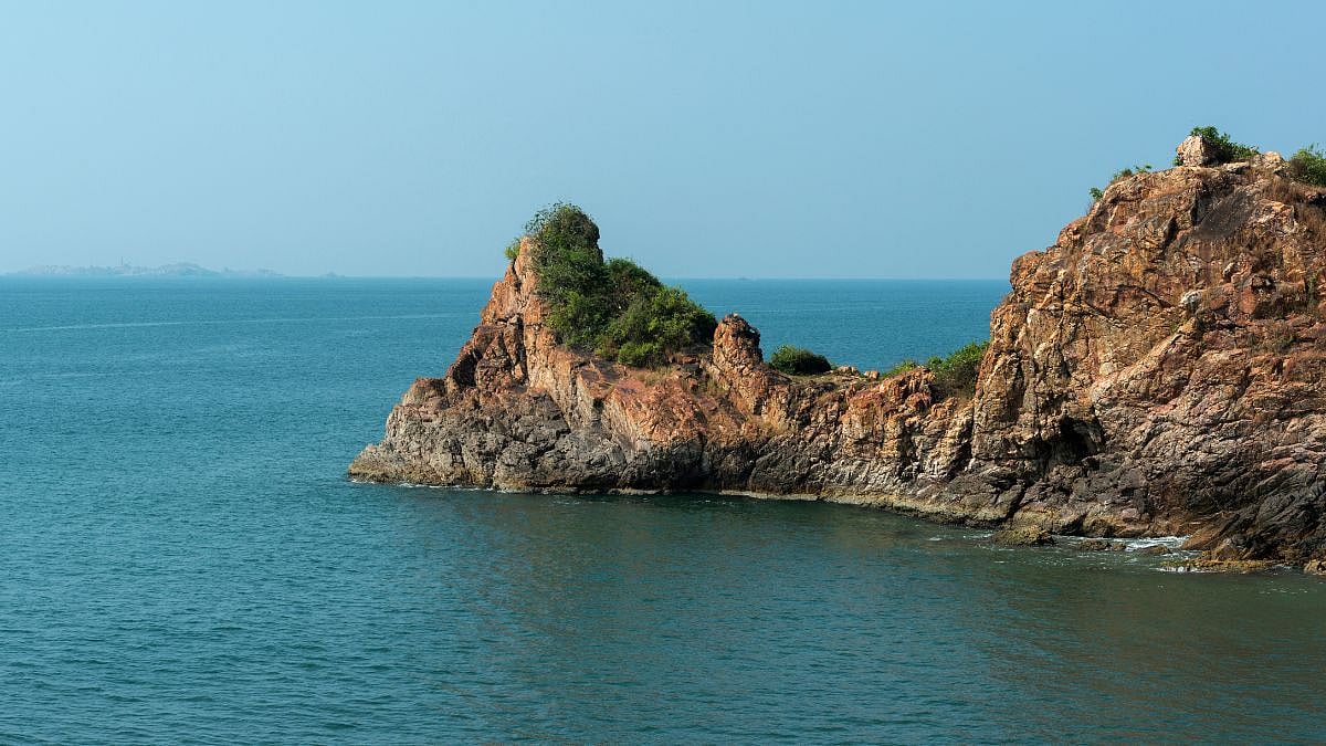 Not Goa, But THIS Coastal Gem In Maharashtra Deserves To Be Your Next Vacation Spot