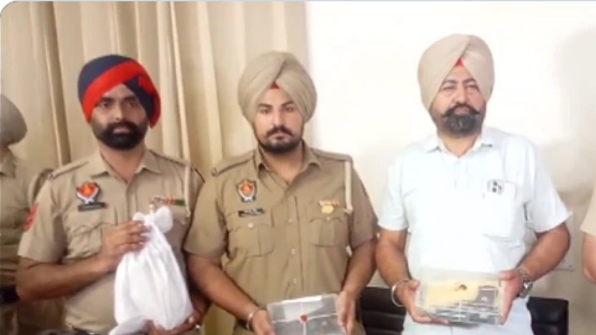 Punjab Police Nabs 9 In ISI Terror Module Bust; Jantar Mantar Was Target - VIDEO