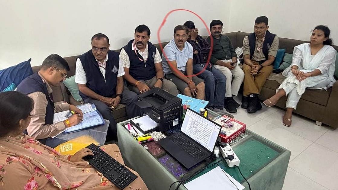 Indore EOW Unearths Disproportionate Assets During Raid On MY Hospital Pharmacist