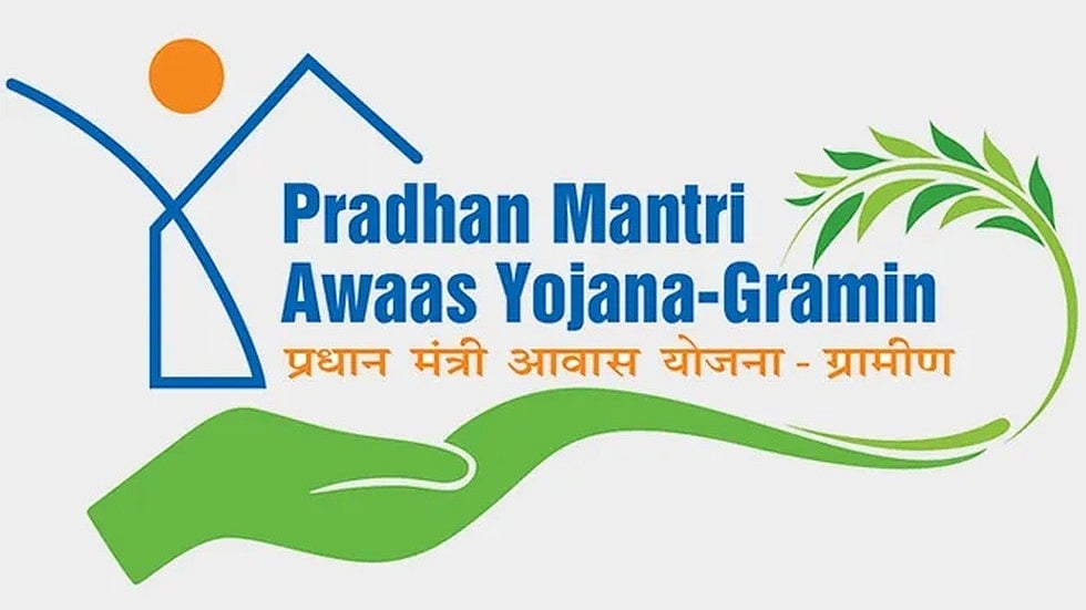 Over 200 PMAY Families Protest Eviction Notices In MP's Ratlam, Demand Relief