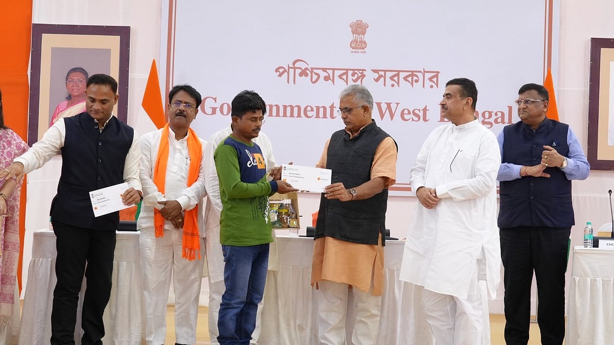 West Bengal Transfers ₹6,000 Crore To 10.20 Lakh Rural Housing Beneficiaries, Renames Scheme As 'Paschim Banga Awas'