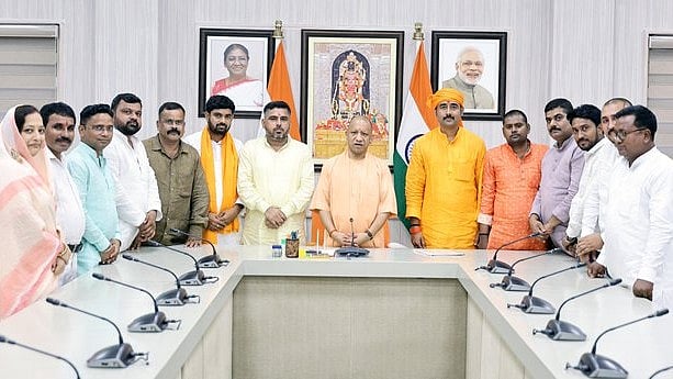 UP Energy Minister Orders Action Against Officials Over Power Supply Failures, Delayed Transformer Replacement