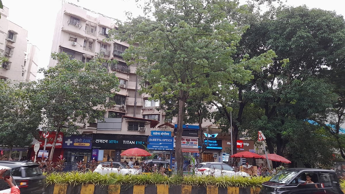 Shiv Shopping Centre Co-operative Housing Society in Andheri