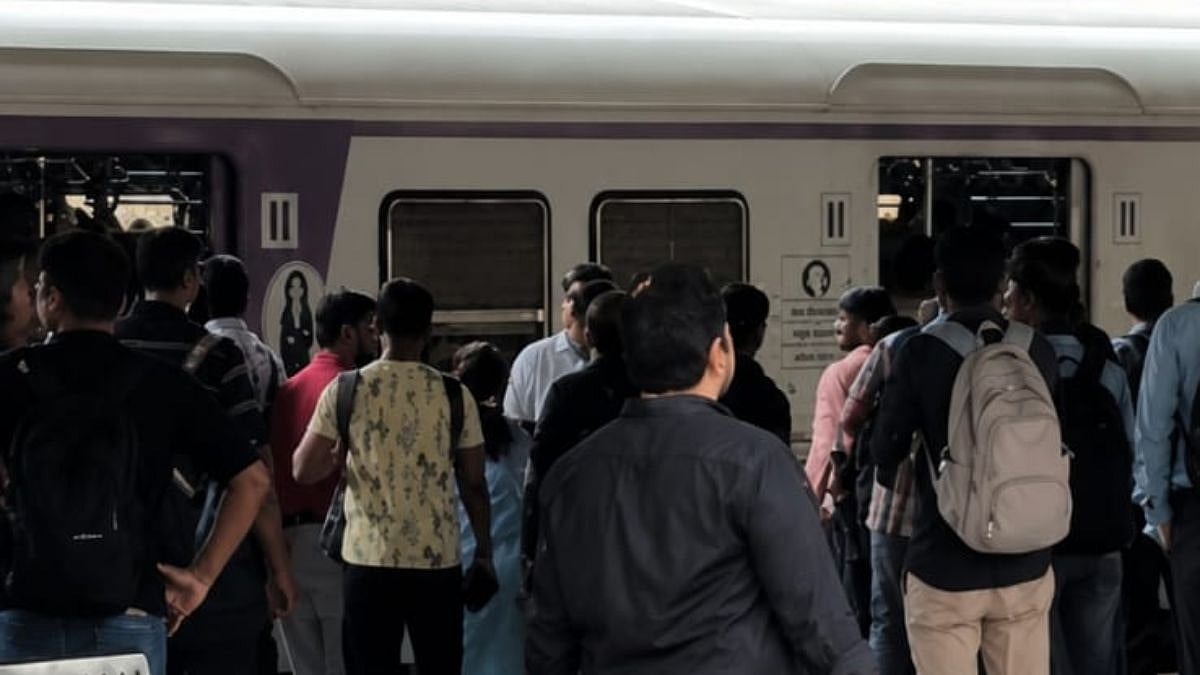 Snake Scare In Mumbai Local Train’s Ladies Coach Triggers 12-Minute Halt At Thane Station