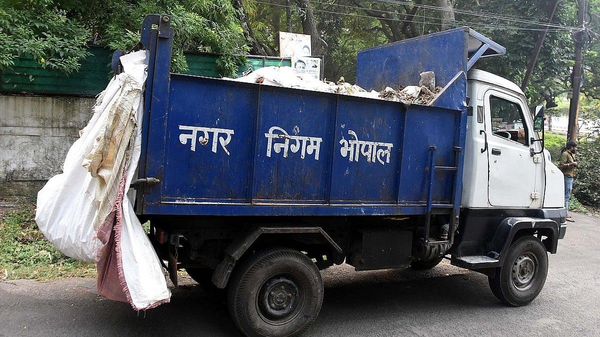 NGT Takes Suo Motu Cognisance Of Garbage, Dead Cattle Dumping Along Bypass In Bhopal 