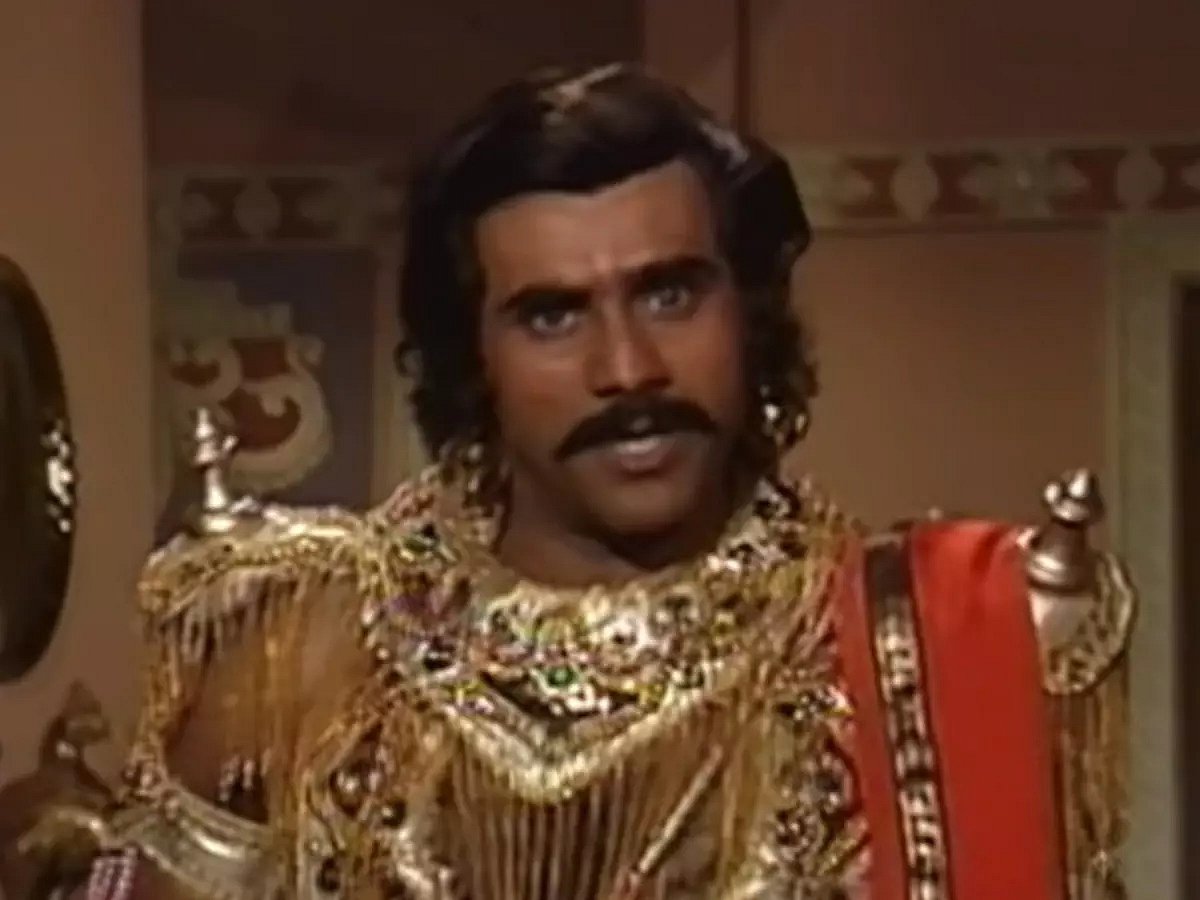 Puneet Issar as Duryodhan in the TV show Mahabharat
